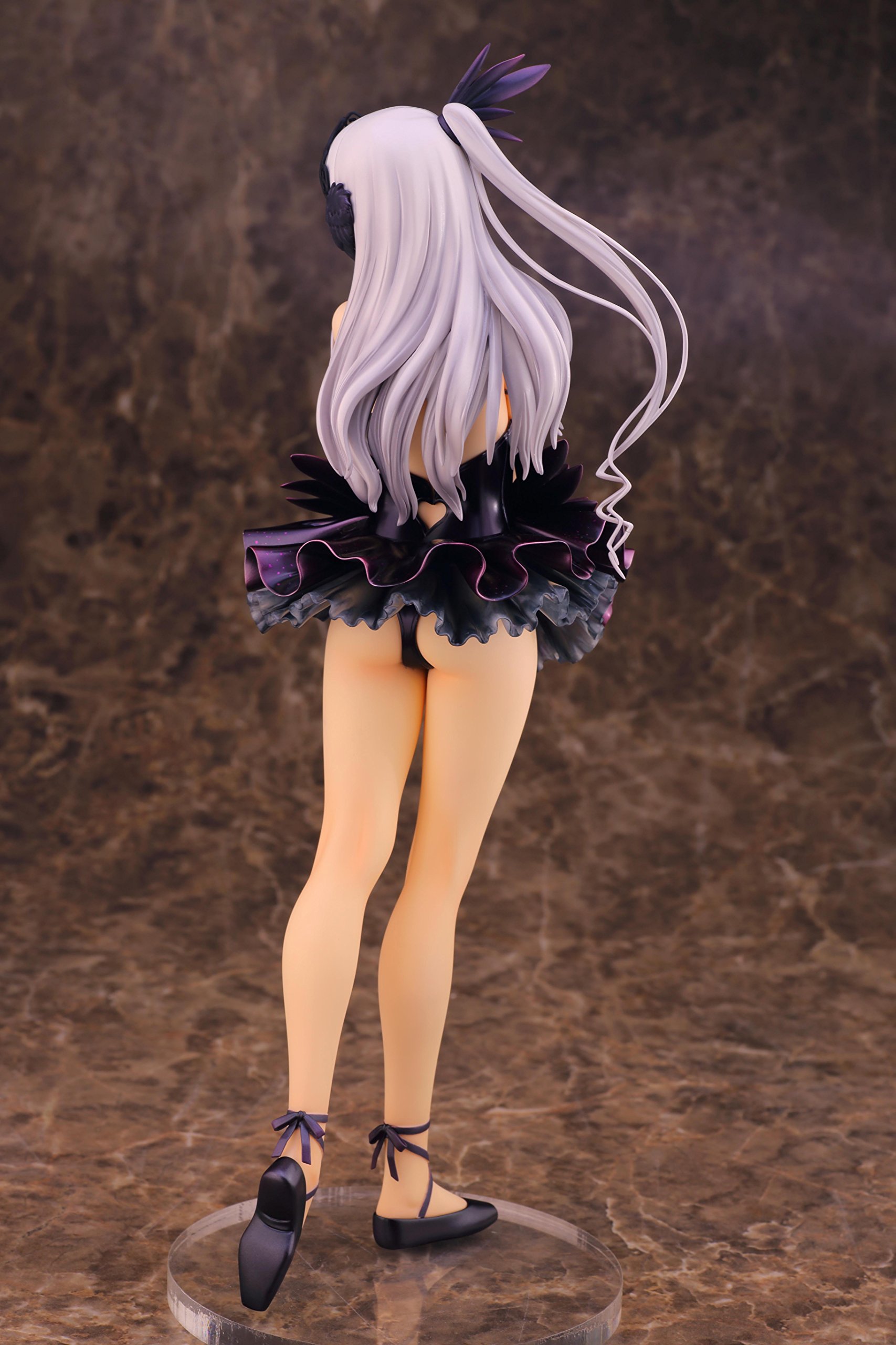 【美品】T2 ART☆GIRLS 白のオデット＆黒のオディール 1/6 Amazon.com: Skytube T2 Art Girls: White Odette & Black Odile